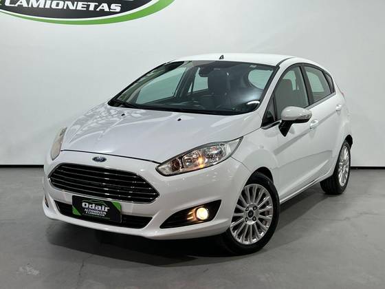 FORD FIESTA 1.6 TITANIUM HATCH 16V FLEX 4P POWERSHIFT
